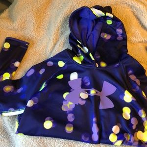 Under armour sweatshirt